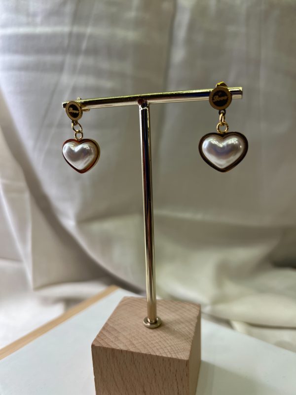 Elegant Hearts